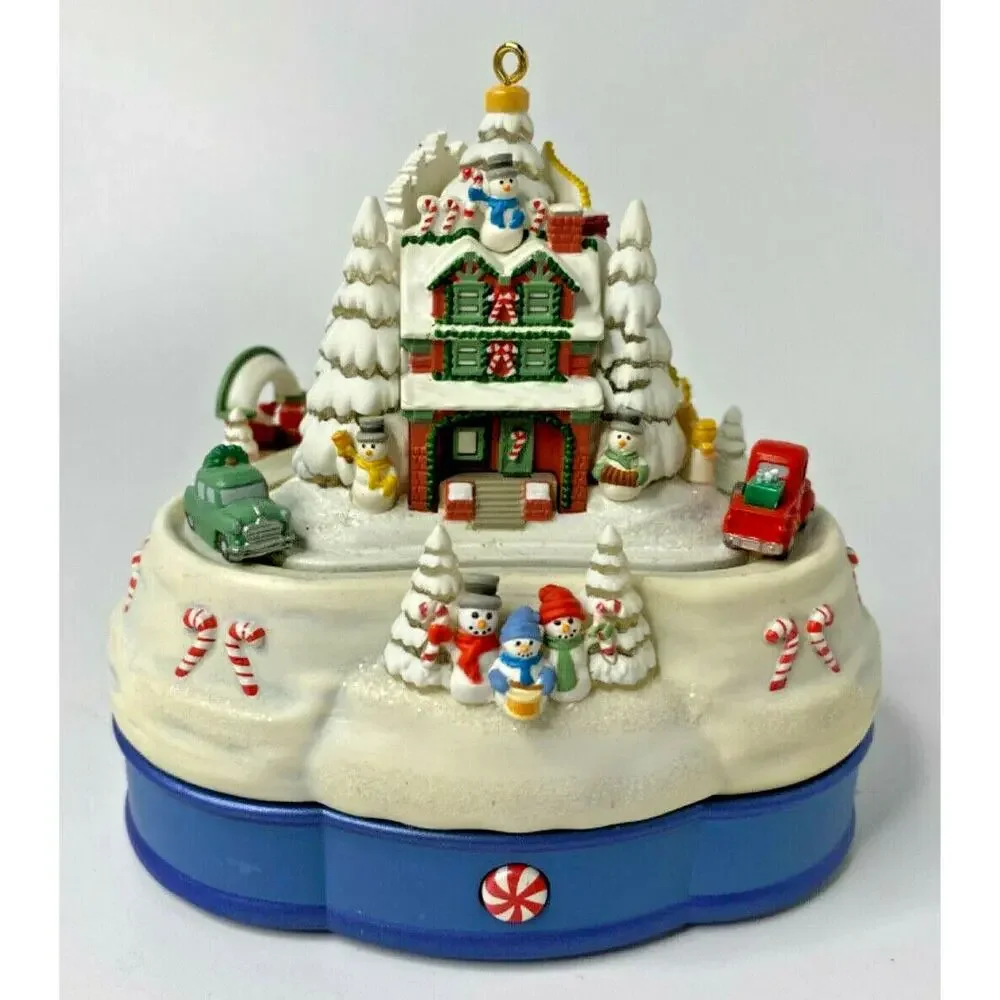 2007 Hallmark Candy Cane‎ Lane Ornament U63/7557